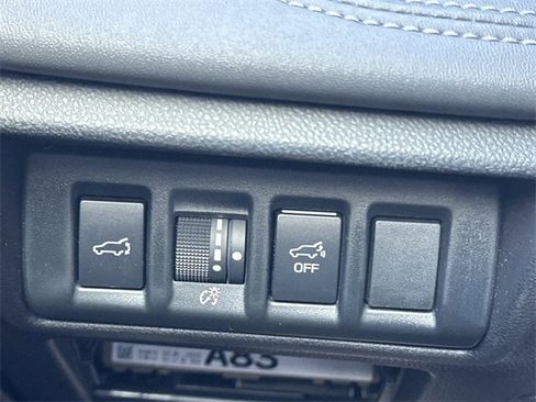 Used 2024 Subaru Outback Limited image 17