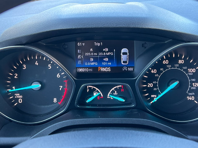Used 2017 Ford Escape SE AWD/4WD image 18