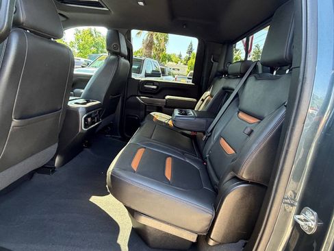Used 2020 GMC Sierra 3500 AT4 w/ AT4 Premium Package image 17