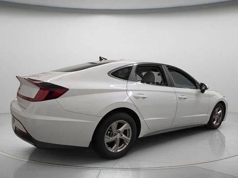 Used 2022 Hyundai Sonata SE FWD image 6