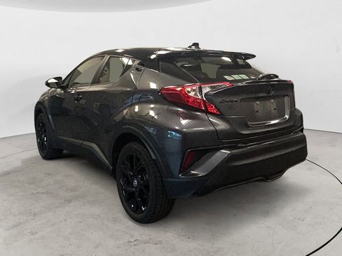 Used 2022 Toyota C-HR Nightshade image 3