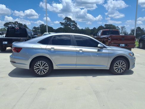 Used 2020 Volkswagen Jetta SE FWD image 5