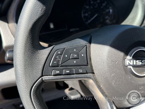 Used 2022 Nissan Kicks SV w/ Interior Electronics Package FWD image 13