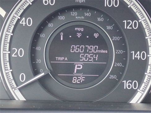 Used 2013 Honda Accord LX image 31