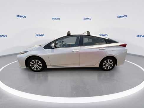 Used 2020 Toyota Prius Prime LE FWD image 5