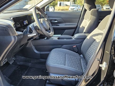 New 2026 Nissan Kicks SV w/ Cold Weather Package image 3