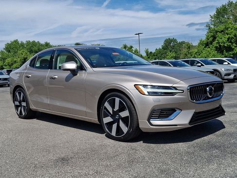 Used 2023 Volvo S60 T8 Ultimate w/ Climate Package AWD/4WD image 1