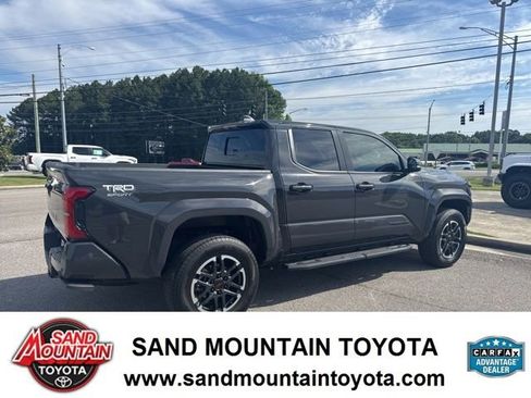 Used 2024 Toyota Tacoma TRD Sport w/ TRD Sport Upgrade Package RWD image 3