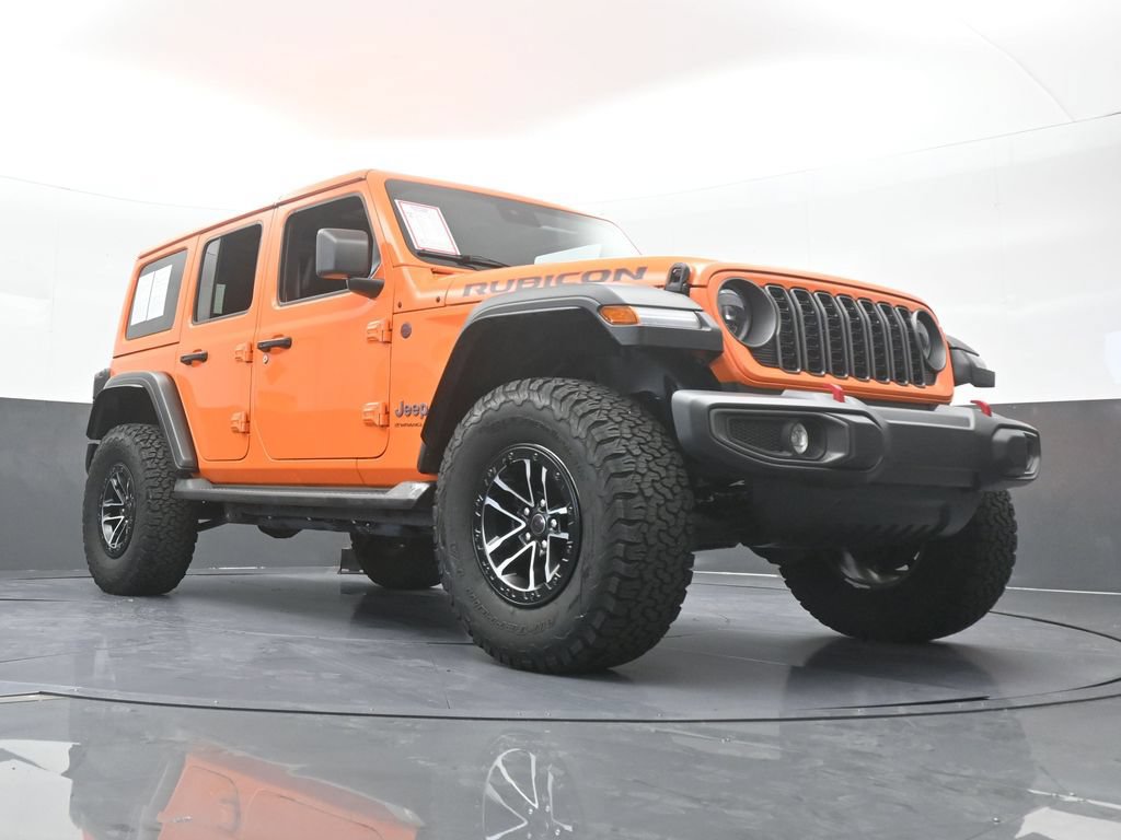 Used 2025 Jeep Wrangler Unlimited Rubicon w/ XTREMEE 35" Tire Package AWD/4WD image 63