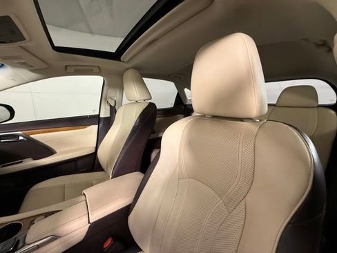 Used 2018 Lexus RX 350 FWD w/ Premium Package image 9