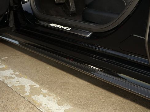 Used 2024 Mercedes-Benz S 63 AMG S image 38