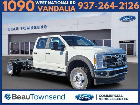 New 2025 Ford F450 XL image 1
