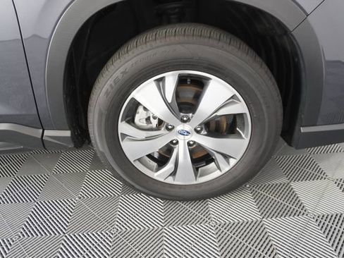 Certified 2025 Subaru Ascent Premium AWD/4WD image 14