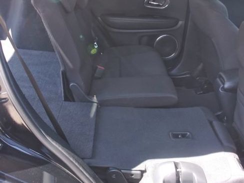 Used 2017 Honda HR-V EX image 30