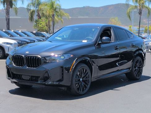 New 2027 BMW X6 xDrive40i w/ Premium Package AWD/4WD image 5