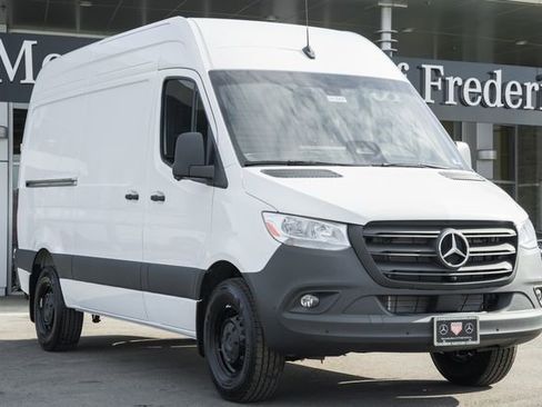New 2026 Mercedes-Benz Sprinter 2500 image 1