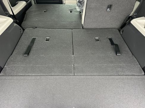 New 2026 Hyundai Santa Fe SE image 16