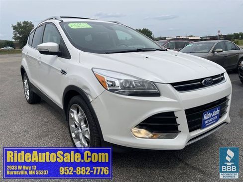 Used 2013 Ford Escape Titanium w/ Class II Trailer Tow Pkg AWD/4WD image 3