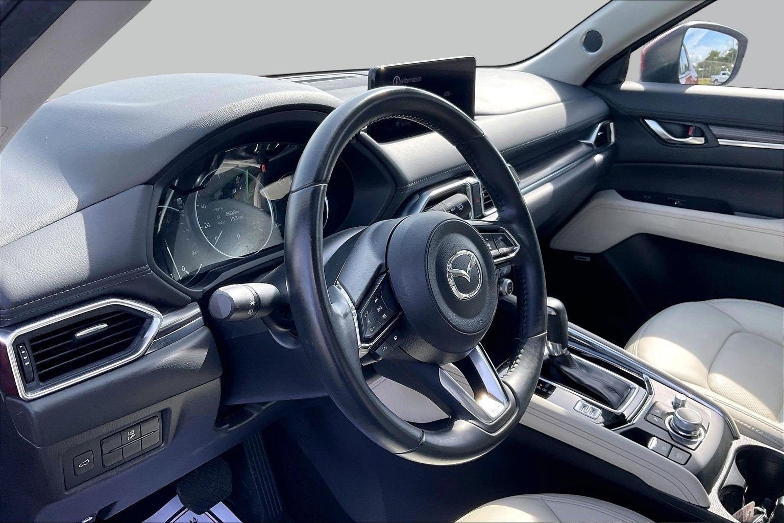Used 2023 MAZDA CX-5 AWD 2.5 S w/ Premium Package image 16