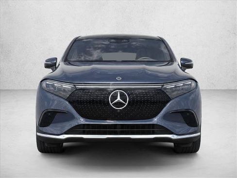 Used 2023 Mercedes-Benz EQS 450+ 4MATIC SUV image 2