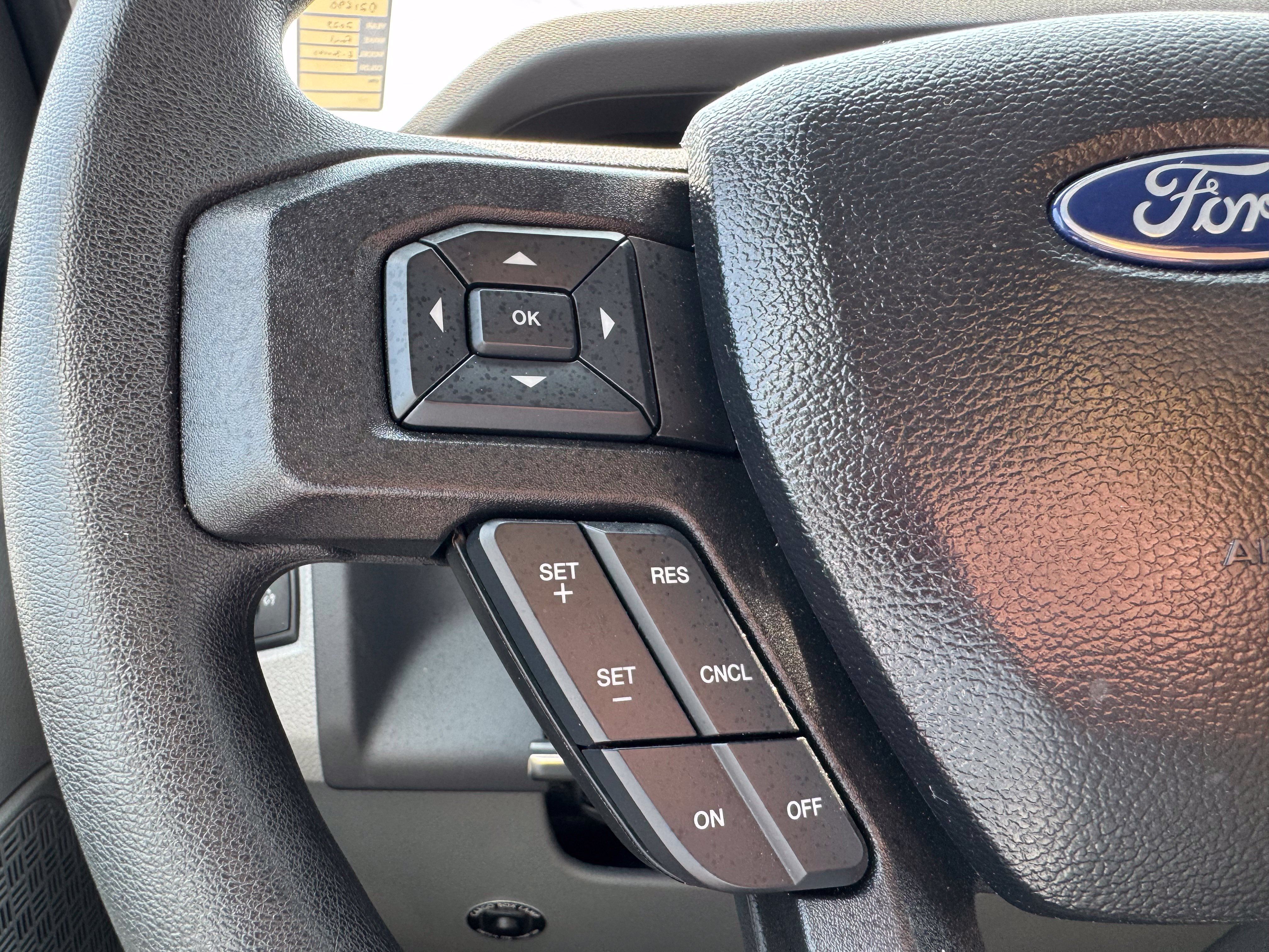 Used 2023 Ford E-450 and Econoline 450 Super Duty w/ Power Windows & Locks Group RWD image 41