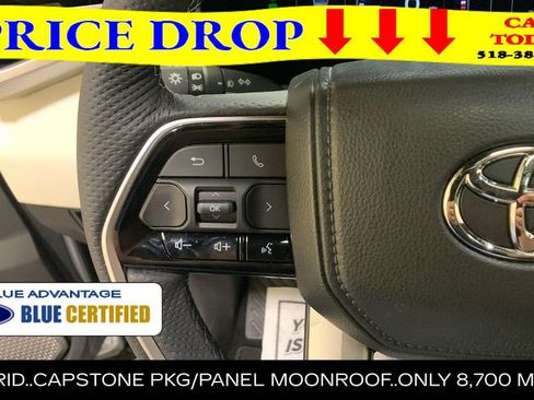Used 2025 Toyota Tundra Capstone AWD/4WD image 38