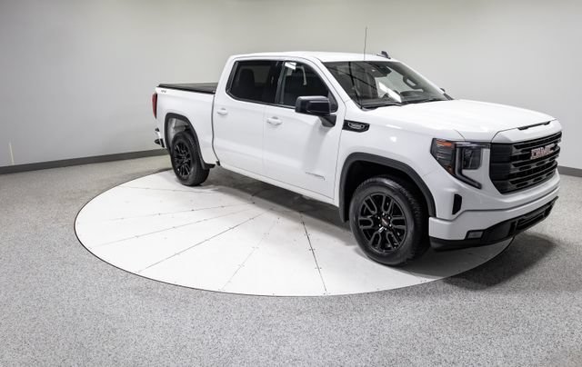 Used 2025 GMC Sierra 1500 Elevation AWD/4WD image 29