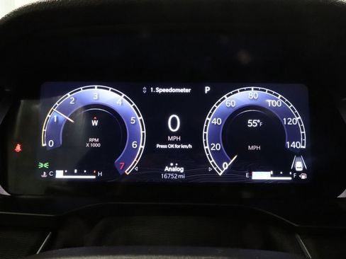Certified 2024 Jeep Grand Cherokee Altitude AWD/4WD image 20