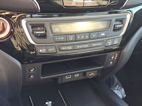 New 2026 Honda Ridgeline Black Edition image 15
