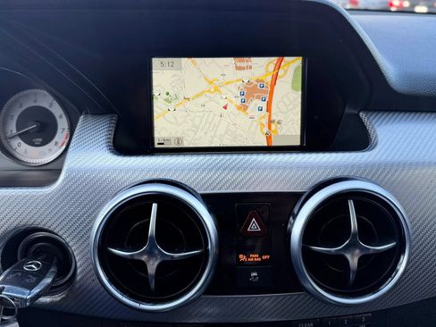 Used 2014 Mercedes-Benz GLK 350 4MATIC image 17