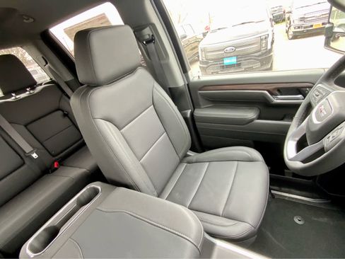 New 2026 GMC Sierra 3500 SLT image 34