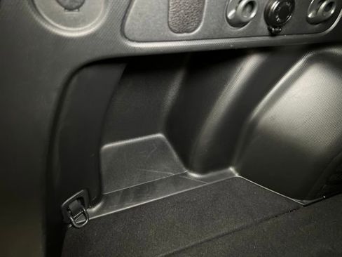 Used 2025 Subaru Forester Premium AWD/4WD image 45