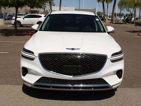 Used 2025 Genesis GV70 2.5T AWD/4WD image 6