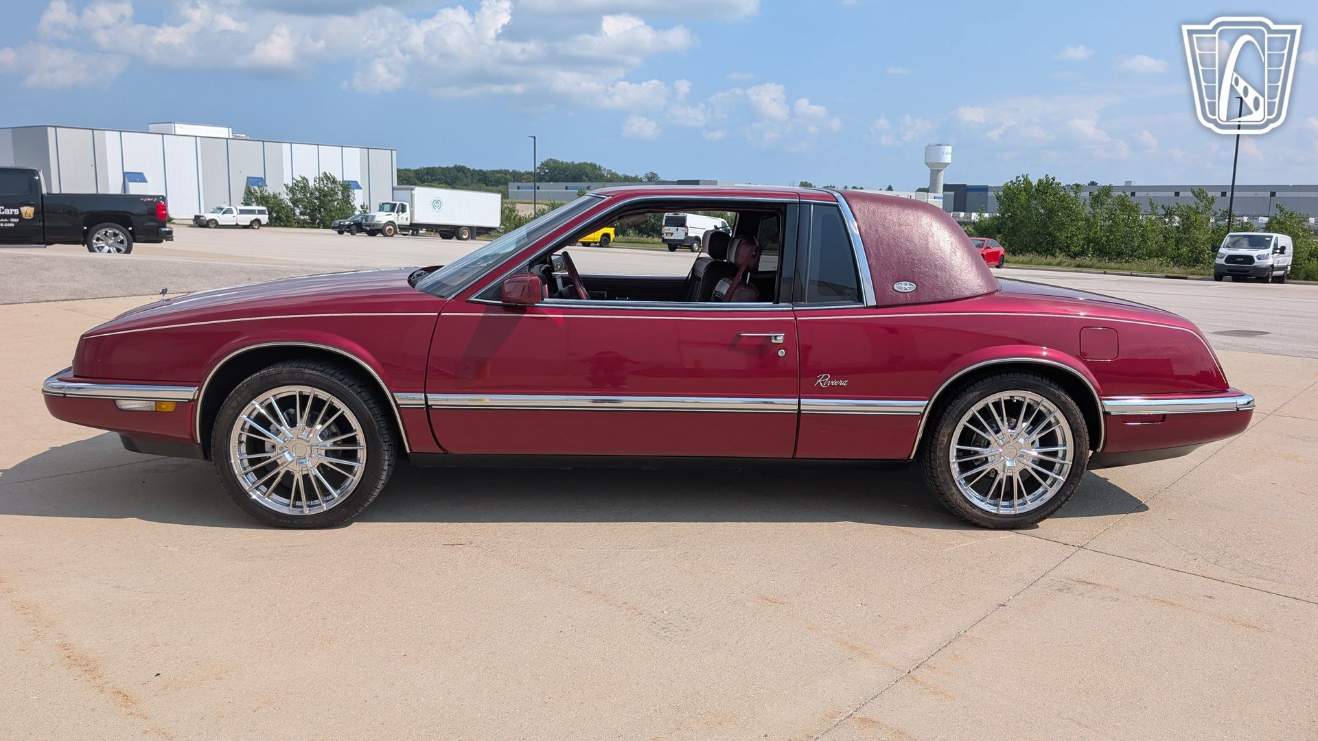 Used 1990 Buick Riviera Coupe FWD image 6