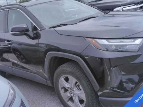 Used 2024 Toyota RAV4 XLE FWD image 6