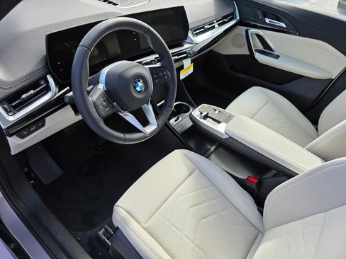 New 2026 BMW X1 xDrive28i w/ Technology Package AWD/4WD image 8