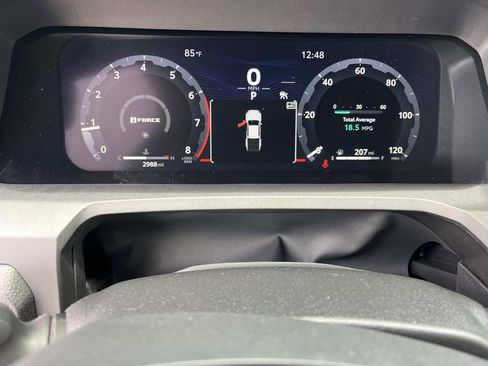 Used 2025 Toyota Tacoma TRD Off-Road AWD/4WD image 35