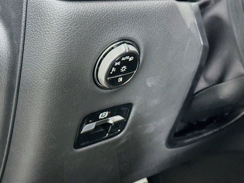 Used 2026 Mercedes-Benz GLC 300 4MATIC image 15