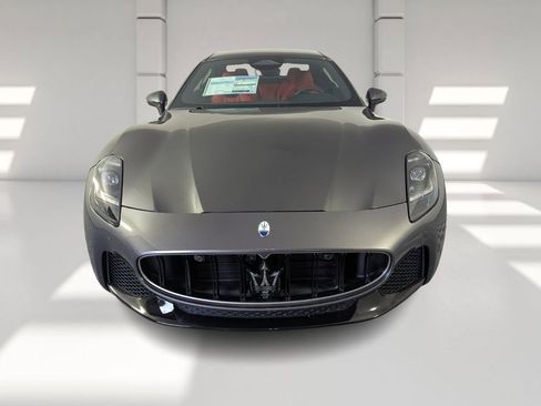 New 2026 Maserati GranTurismo Modena image 2