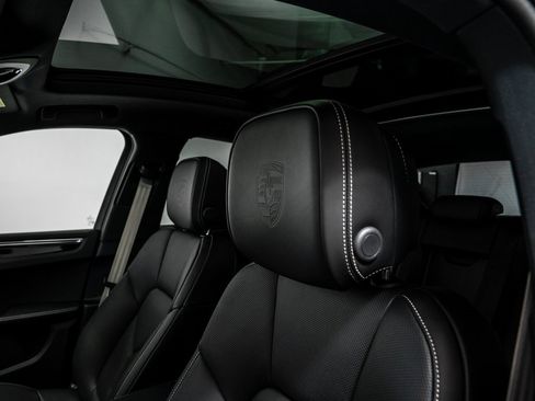 New 2026 Porsche Macan S image 27
