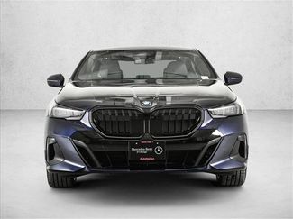 Used 2026 BMW 550e xDrive w/ Premium Package video 2