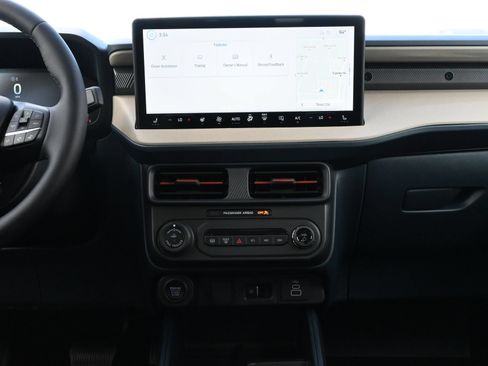 New 2026 Ford Maverick Lariat AWD/4WD image 11