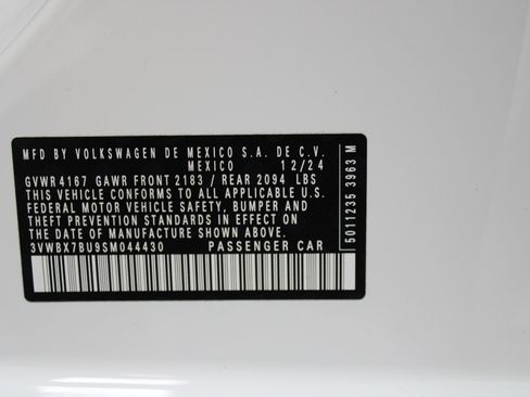 Used 2025 Volkswagen Jetta Sport FWD image 45