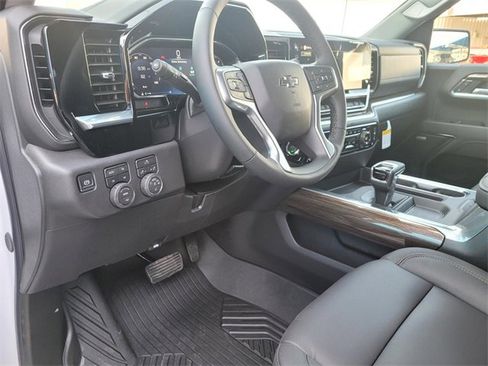 New 2026 Chevrolet Silverado 1500 LT Trail Boss w/ Convenience Package II image 10