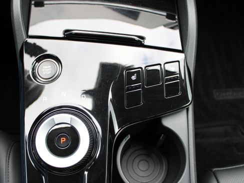 Used 2024 Kia Sportage EX w/ EX Premium Package image 21