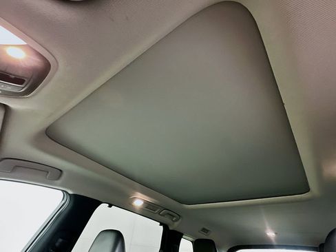 Used 2023 INFINITI QX60 Luxe image 23