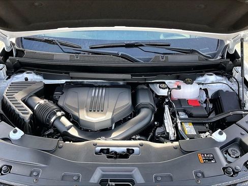 New 2026 Chevrolet Traverse LT w/ Midnight/Sport Edition image 11