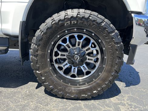 Used 2020 Ford F350 Lariat AWD/4WD image 12