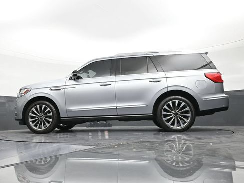 Used 2020 Lincoln Navigator Reserve w/ Luxury Package AWD/4WD image 21