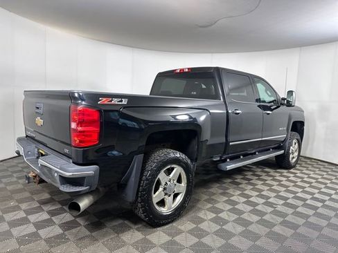 Used 2015 Chevrolet Silverado 2500 LTZ w/ Duramax Plus Package image 3
